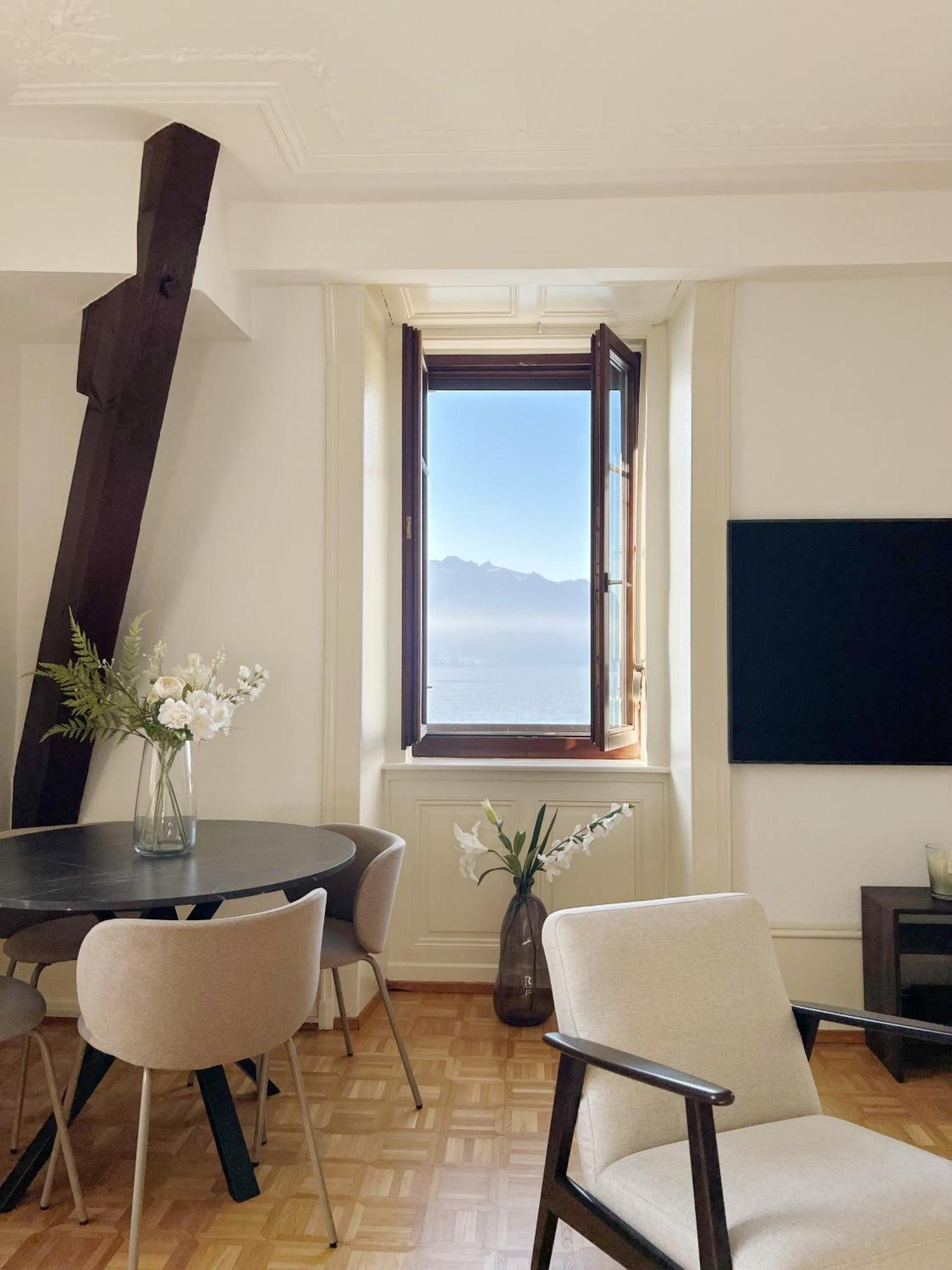 Montreux Riviera Suite Waterfront 3 Bedrooms Private Parking 외부 사진